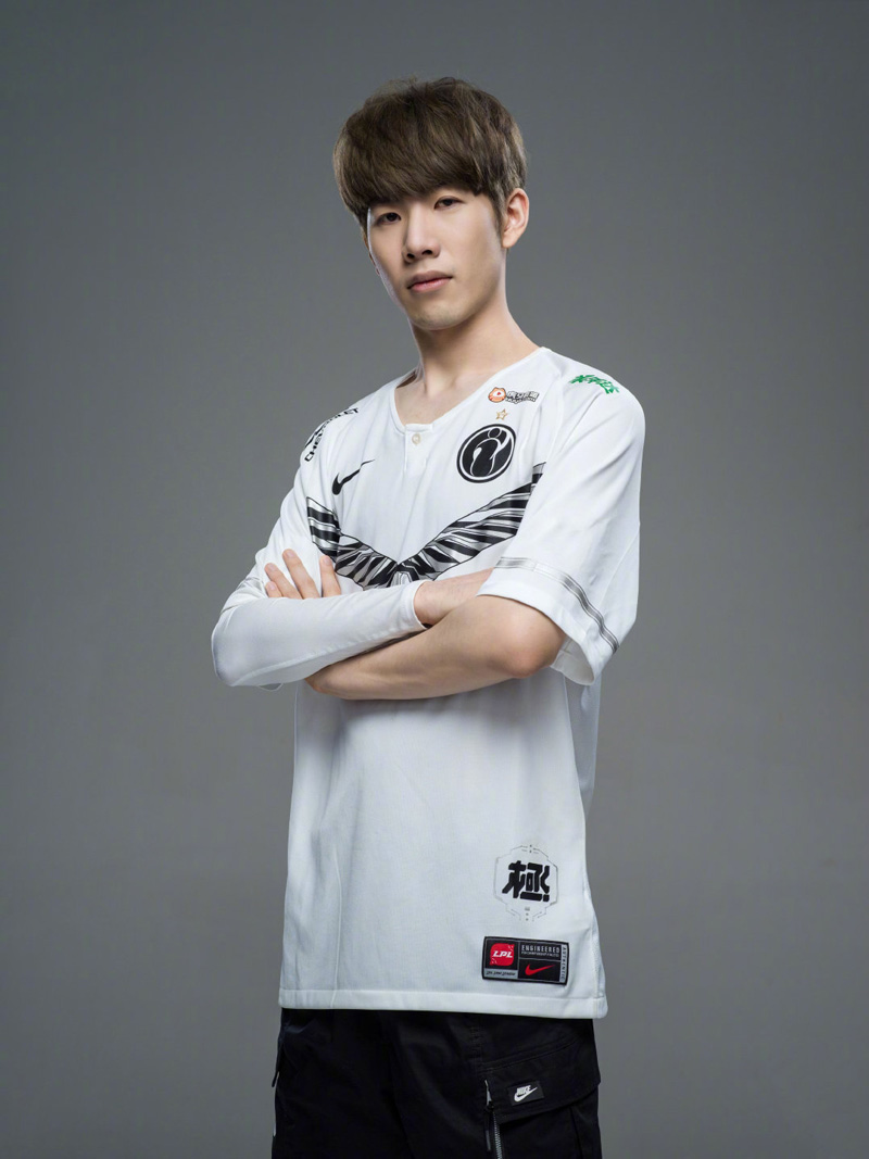 对球迷的支 对球迷的支