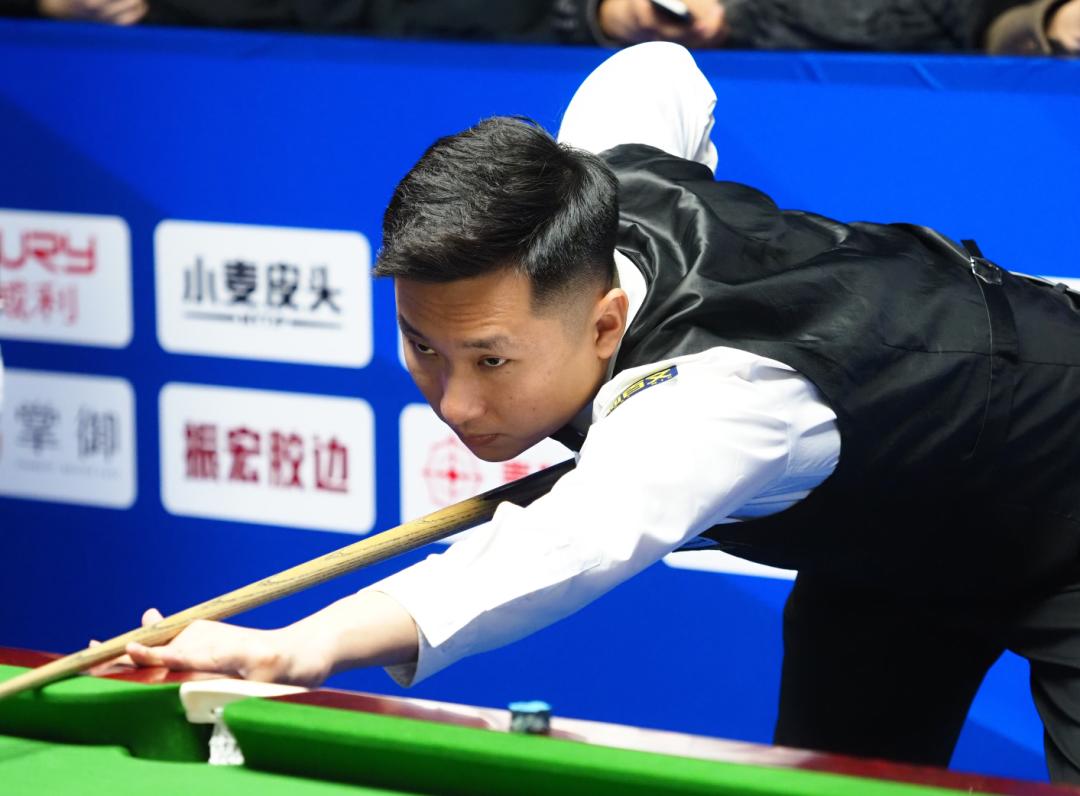 前F1车手怒斥红牛更换车手行为 维斯塔潘还点了赞.