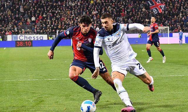 中超首轮积分榜：海港领跑，国安、申花、蓉城紧随其后.