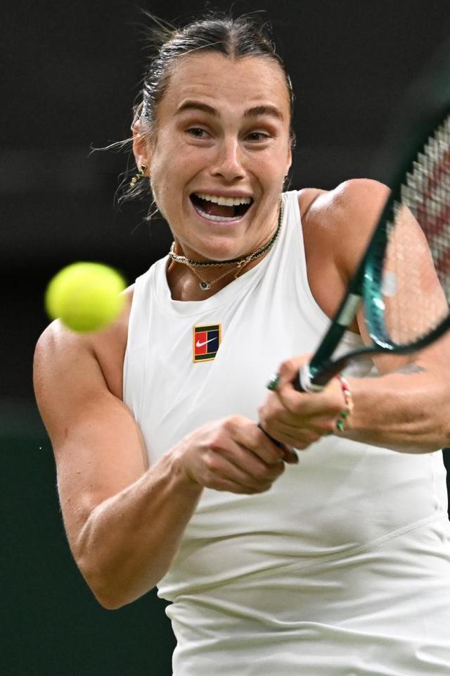 巴克利：东契奇得学会防守并保持良好体态 他现在连把椅子都防不住